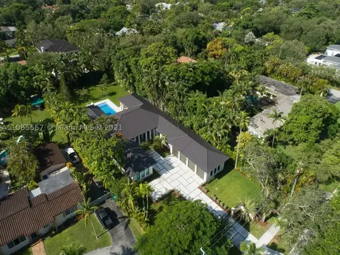 7362 SW 104th Street Pinecrest FL 33156