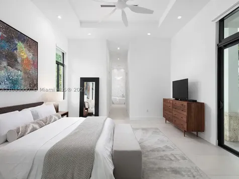 7362 SW 104th Street Pinecrest FL 33156