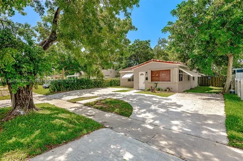 2422 Liberty Street Hollywood FL 33020