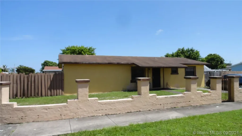 19291 NW 34th Avenue Miami Gardens FL 33056