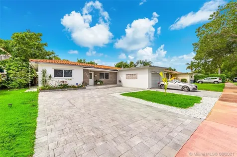 790 N Shore Drive Miami Beach FL 33141