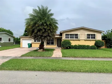 18921 NW 19th Avenue Miami Gardens FL 33056