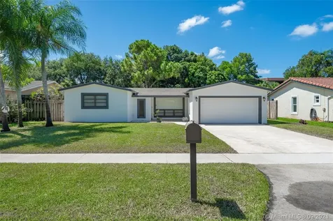 10436 NW 2nd Court Plantation FL 33324