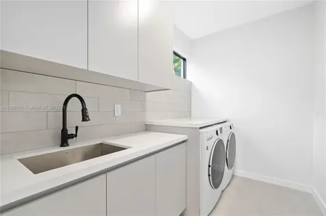 6495 SW 82nd Street Miami FL 33143