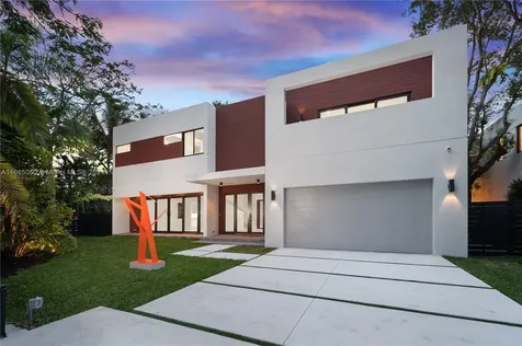 6495 SW 82nd Street Miami FL 33143
