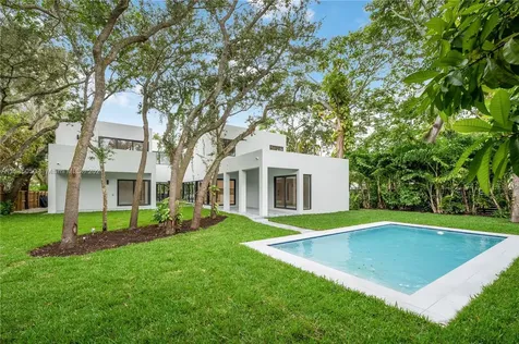 6495 SW 82nd Street Miami FL 33143