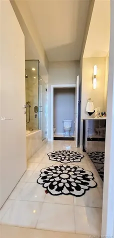 50 S Pointe Drive Miami Beach FL 33139