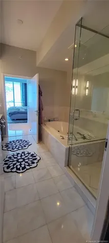 50 S Pointe Drive Miami Beach FL 33139