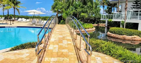 50 S Pointe Drive Miami Beach FL 33139