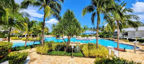 50 S Pointe Drive Miami Beach FL 33139