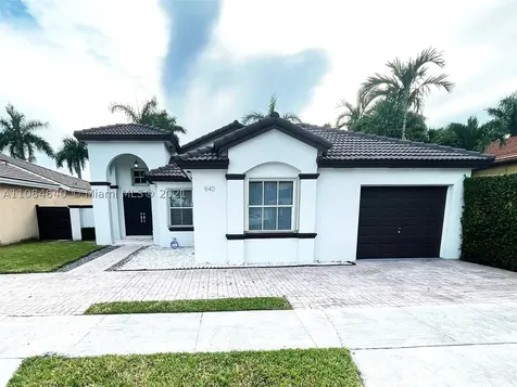 940 NW 131st Avenue Miami FL 33182