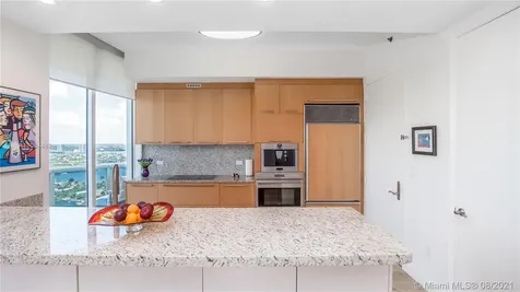 16001 Collins Avenue Sunny Isles Beach FL 33160