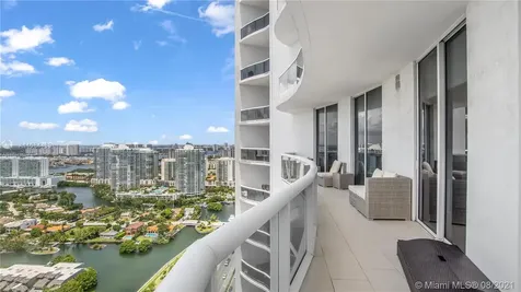 16001 Collins Avenue Sunny Isles Beach FL 33160