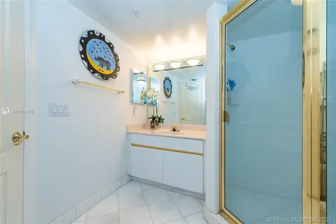 1900 Sunset Harbour Drive Miami Beach FL 33139