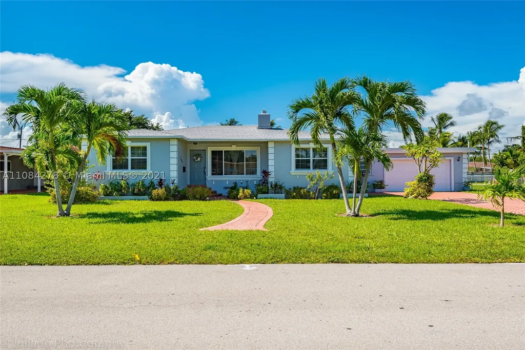 2630 Jackson Street Hollywood FL 33020