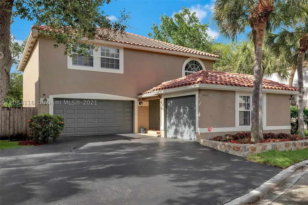 10485 NW 11th Court Plantation FL 33322