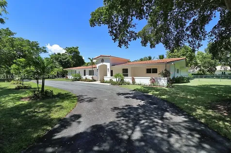 6425 Chapman Field Drive Pinecrest FL 33156