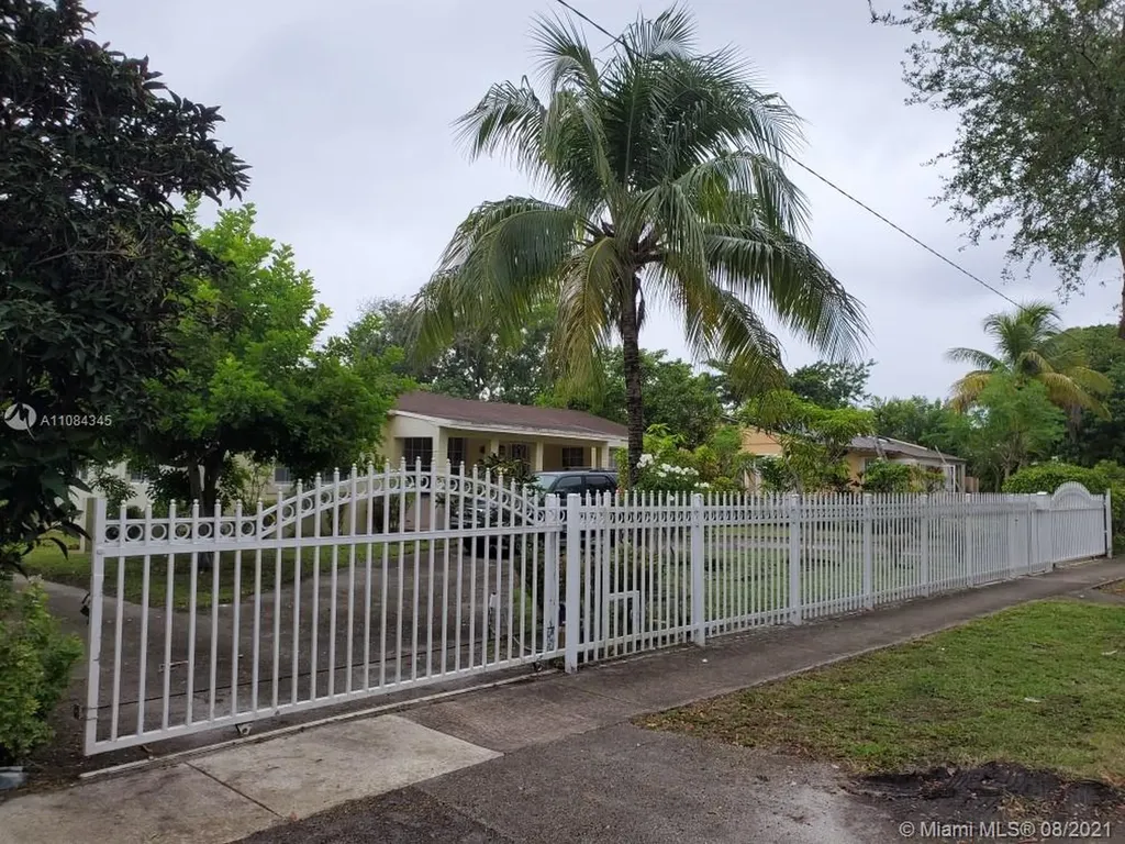 1460 NE 140th Street North Miami FL 33161
