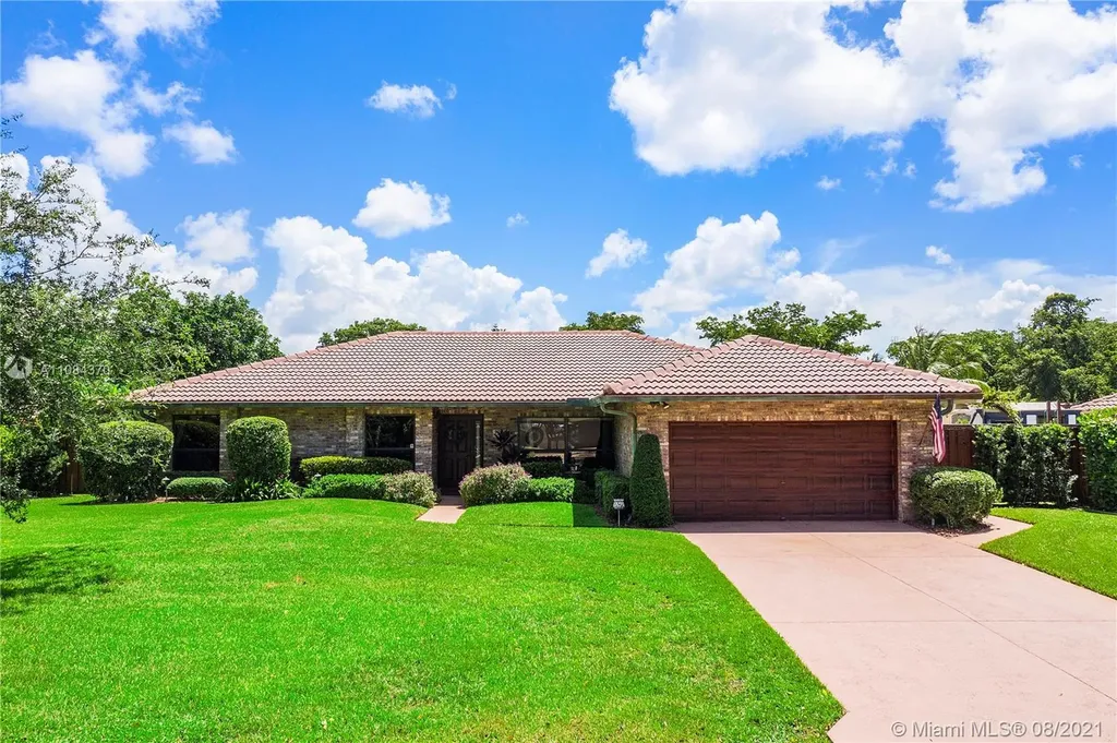 9762 NW 1st Place Coral Springs FL 33071