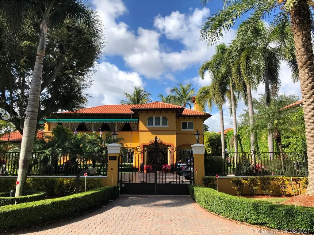 12820 SW 81st Avenue Pinecrest FL 33156