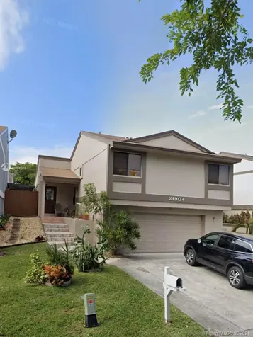 21904 SW 100th Place Cutler Bay FL 33190