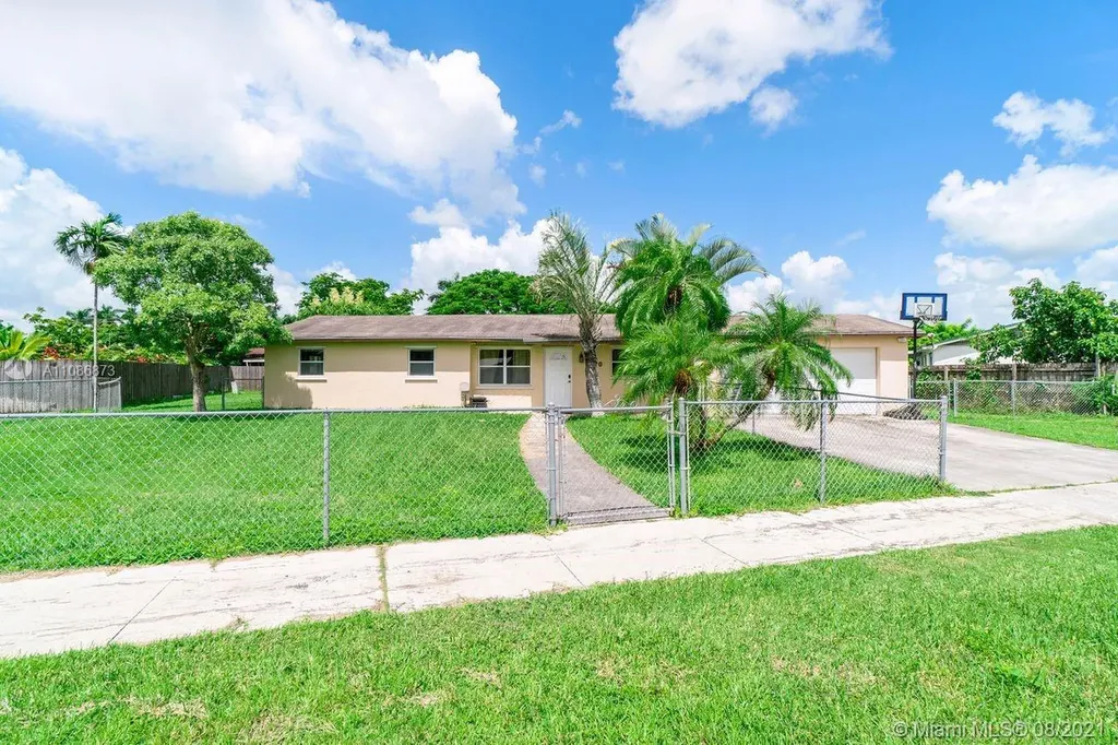 1740 NW 13th Avenue Homestead FL 33030