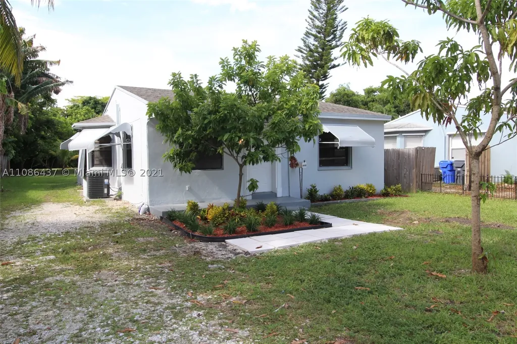 2819 Adams Street Hollywood FL 33020