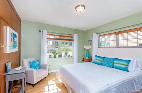 400 Forrest Drive Miami Springs FL 33166