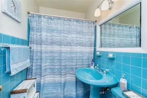 400 Forrest Drive Miami Springs FL 33166