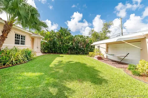 400 Forrest Drive Miami Springs FL 33166