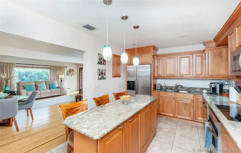 400 Forrest Drive Miami Springs FL 33166