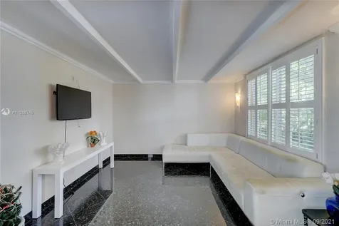 1001 NE 27th Drive Wilton Manors FL 33334