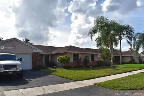 511 Lexington Avenue Davie FL 33325