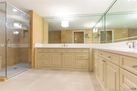 3350 SW 27th Avenue Miami FL 33133