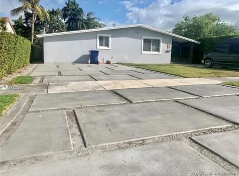 1551 Oakwood Drive Miami Springs FL 33166