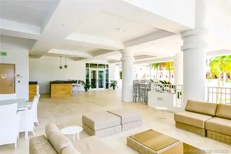 801 Brickell Key Boulevard Miami FL 33131