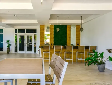 801 Brickell Key Boulevard Miami FL 33131