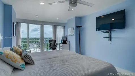 600 Grapetree Drive Key Biscayne FL 33149