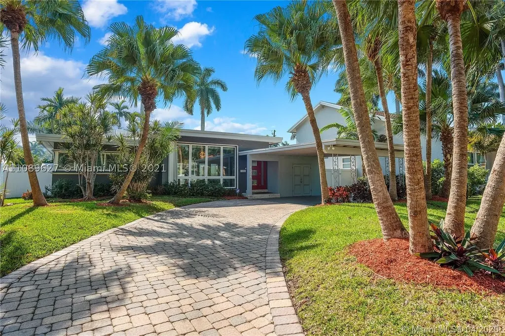 1338 Van Buren Street Hollywood FL 33019
