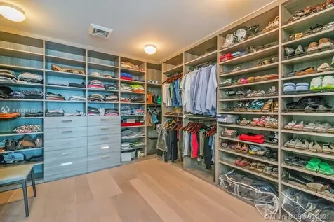 350 Ocean Drive Key Biscayne FL 33149