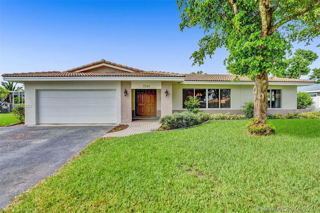 7241 NW 9th Street Plantation FL 33317