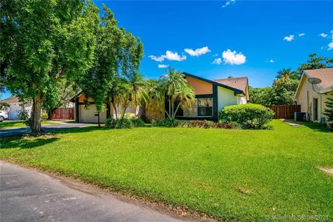 15620 SW 49th Street Miami FL 33185