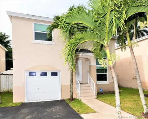 7216 SW 44th Court Davie FL 33314