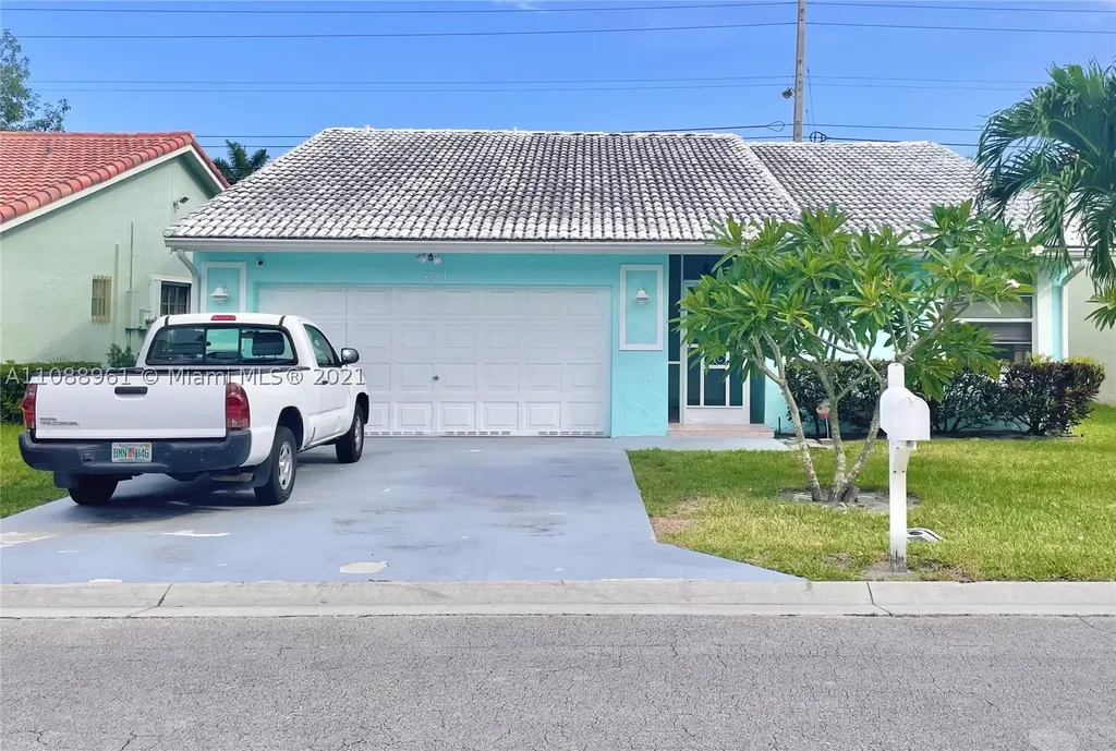 5581 American Circle Delray Beach FL 33484