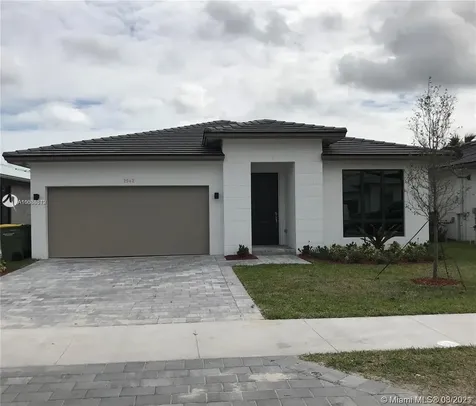 2942 SE 3rd Street Homestead FL 33033