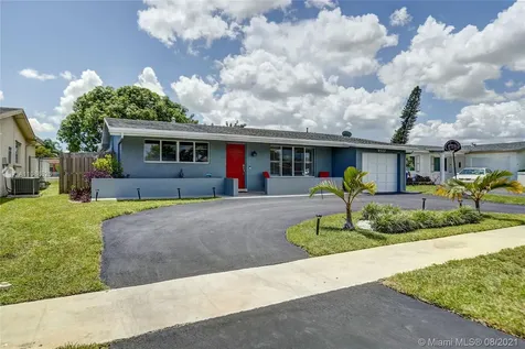9510 NW 24th Place Sunrise FL 33322