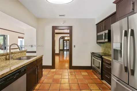 3871 S Le Jeune Road Coconut Grove FL 33146