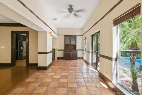 3871 S Le Jeune Road Coconut Grove FL 33146