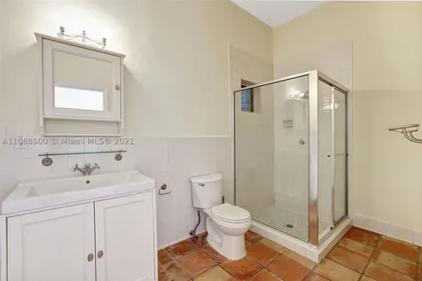 3871 S Le Jeune Road Coconut Grove FL 33146