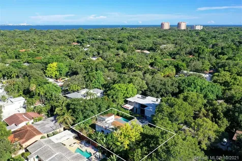 3871 S Le Jeune Road Coconut Grove FL 33146
